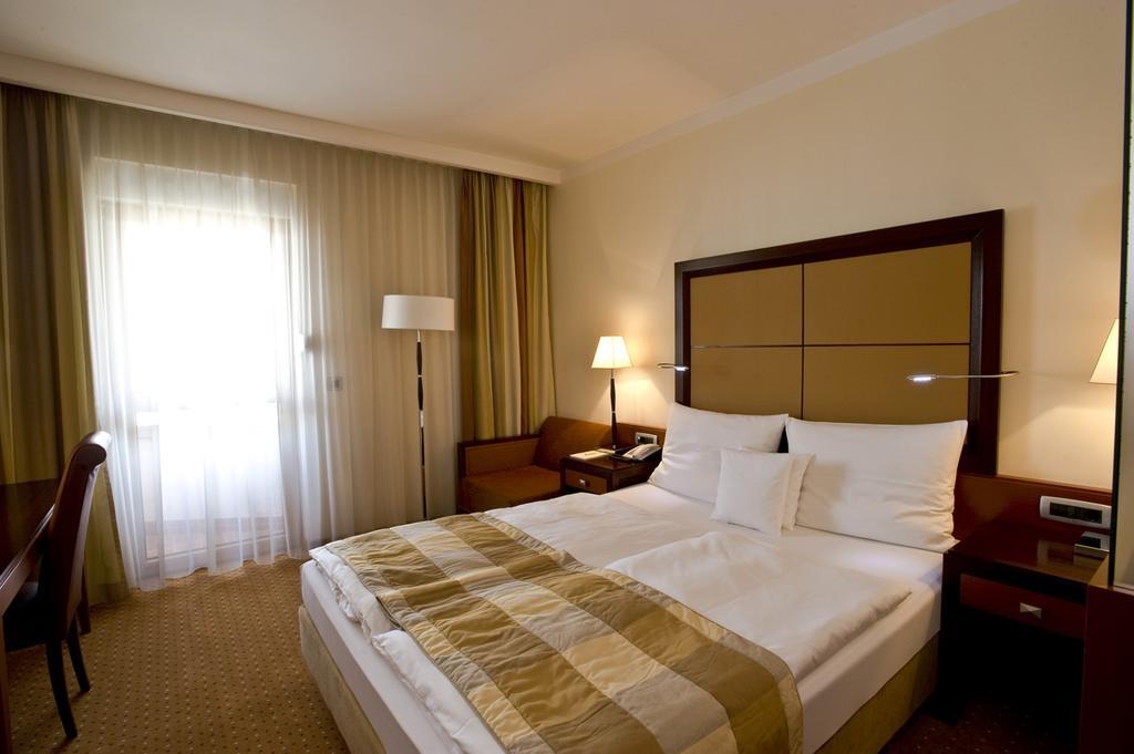 Aparthotel Premier Podgorica Habitación foto